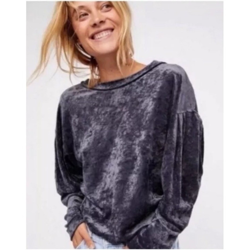 WE THE FREE People Nora Jane Crushed Velvet Gray Balloon Sleeve Top M Oversized